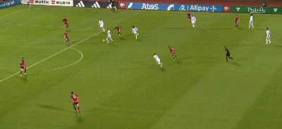 个预选赛的 个预选赛的